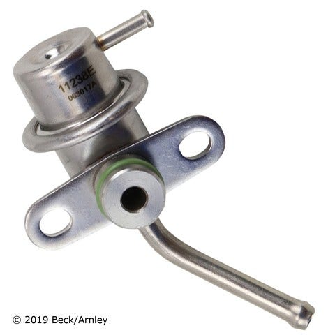 Beck/Arnley Fuel Injection Pressure Regulator P/N:158-0463  Fuel Injection