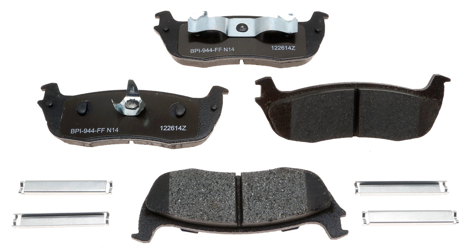 Raybestos Brakes Disc Brake Pad Set P/N:Mgd711mh  Mgd556ch Brake Pad;