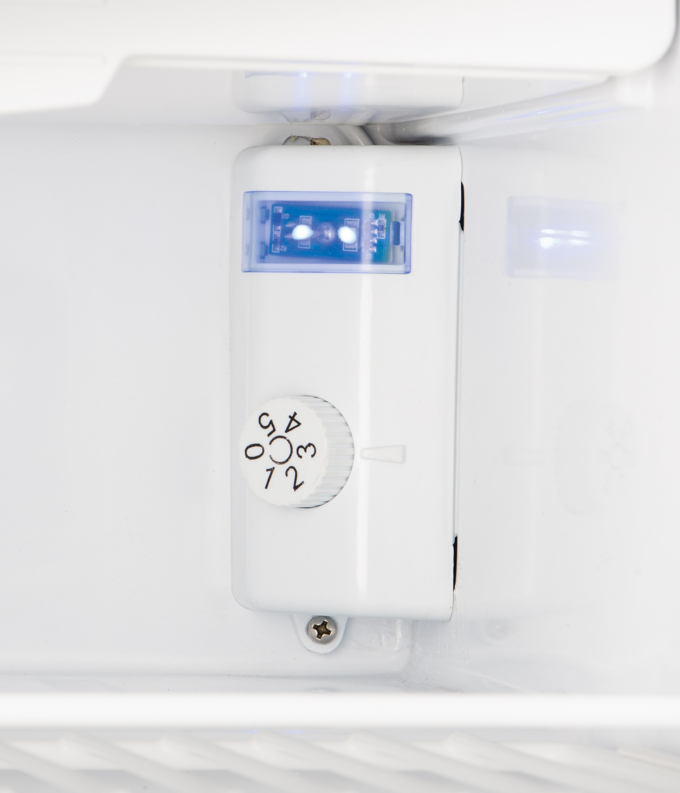 Norcold Nr751ss Refrigerator (120Ac/220Ac 12Dc/24Dc, Hitmpcut Built-In Self