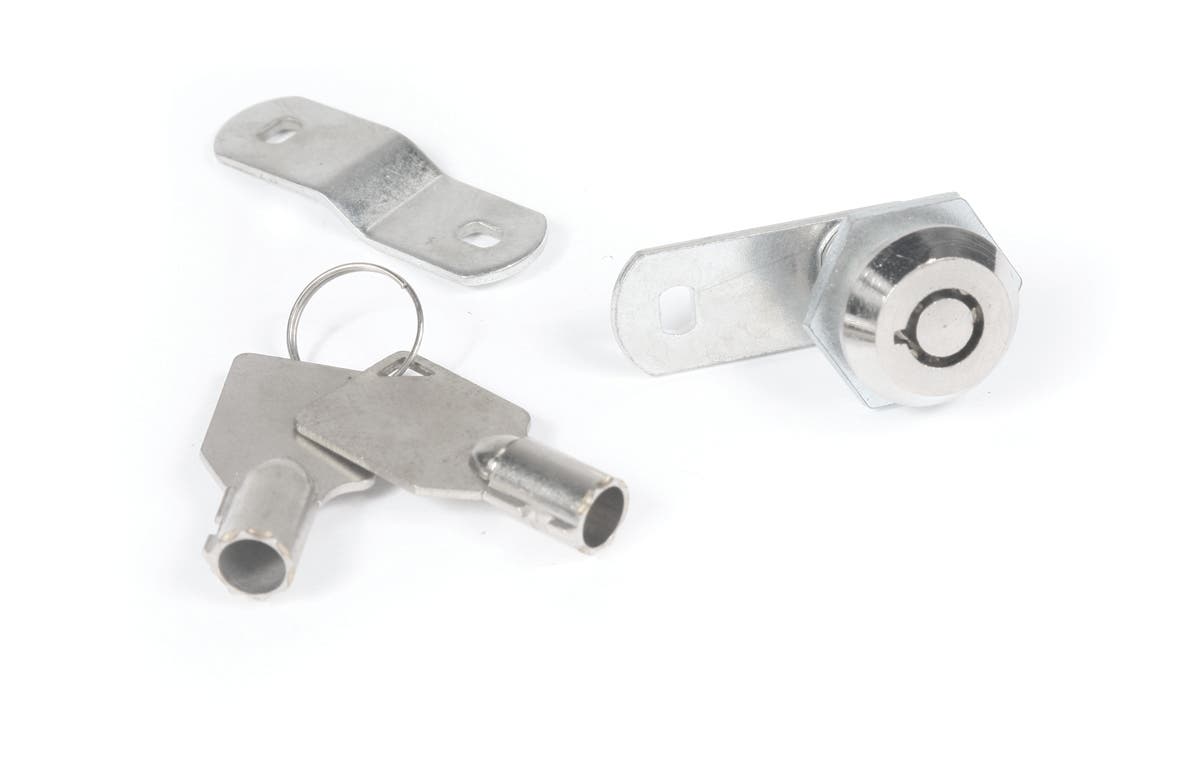 Camco 44293 5/8" Ace Key Baggage Lock   Lock Cylinder; Compatibility - Storage
