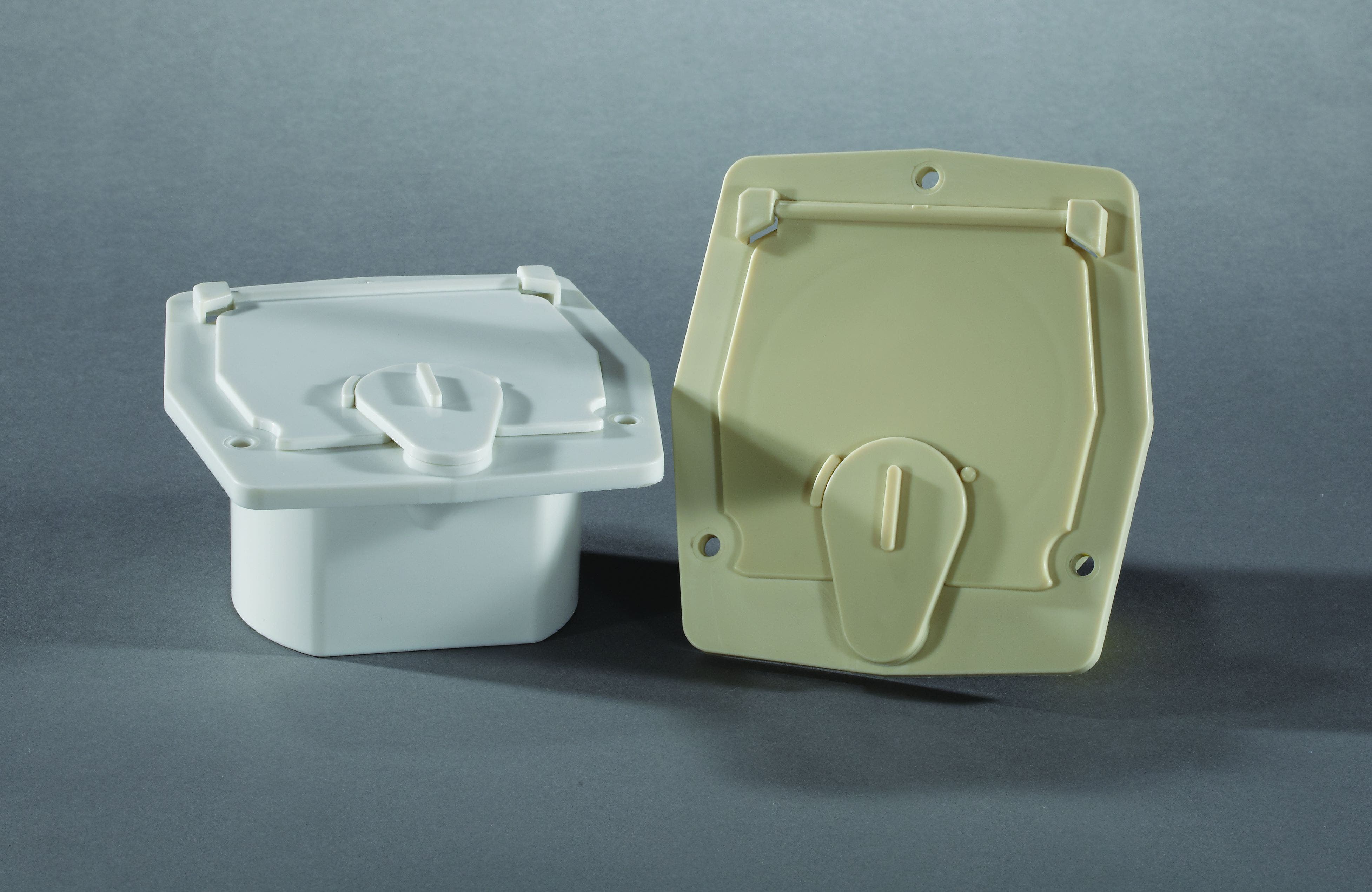 Rv Designer B140, Round Electrical Cable Hatch, Basic, Flat Sided, 4.2 Inch