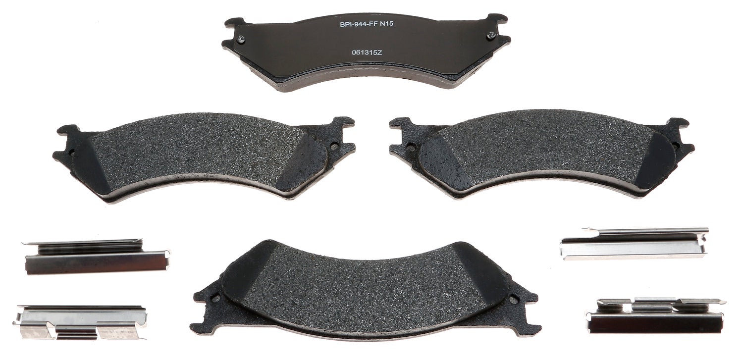 Raybestos Brakes Disc Brake Pad Set P/N:Mgd802mh  Disc Brake Pad Set P/N:
