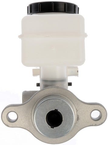 Brake Master Cylinder P/N:M390467 Brake Master Cylinder P/N: