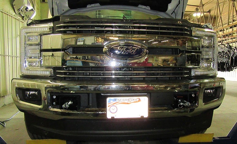 Blue Ox Bx2675 Tow Bar Base Plate Fits 17-19 F-250 Super Duty F-350 Super Duty