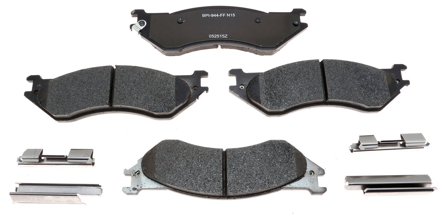 Raybestos Brakes Disc Brake Pad Set P/N:Mgd702mh  Mgd687am Brake Pad;