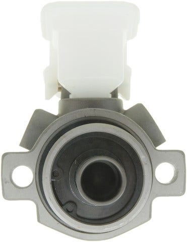 Brake Master Cylinder P/N:M630268 Brake Master Cylinder P/N: