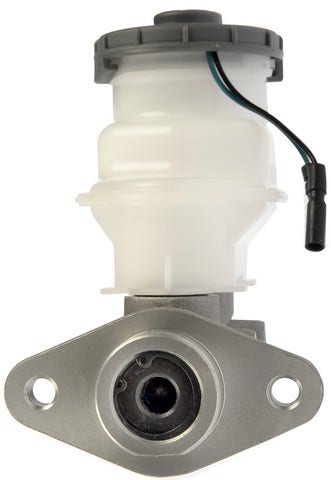 Brake Master Cylinder P/N:M390418 Brake Master Cylinder P/N: