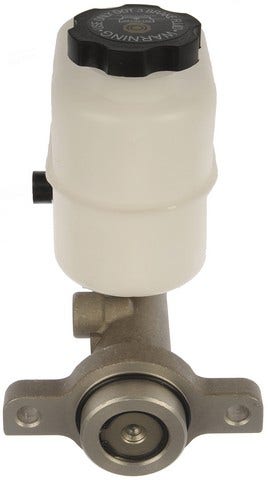 Brake Master Cylinder P/N:M630453 Brake Master Cylinder P/N: