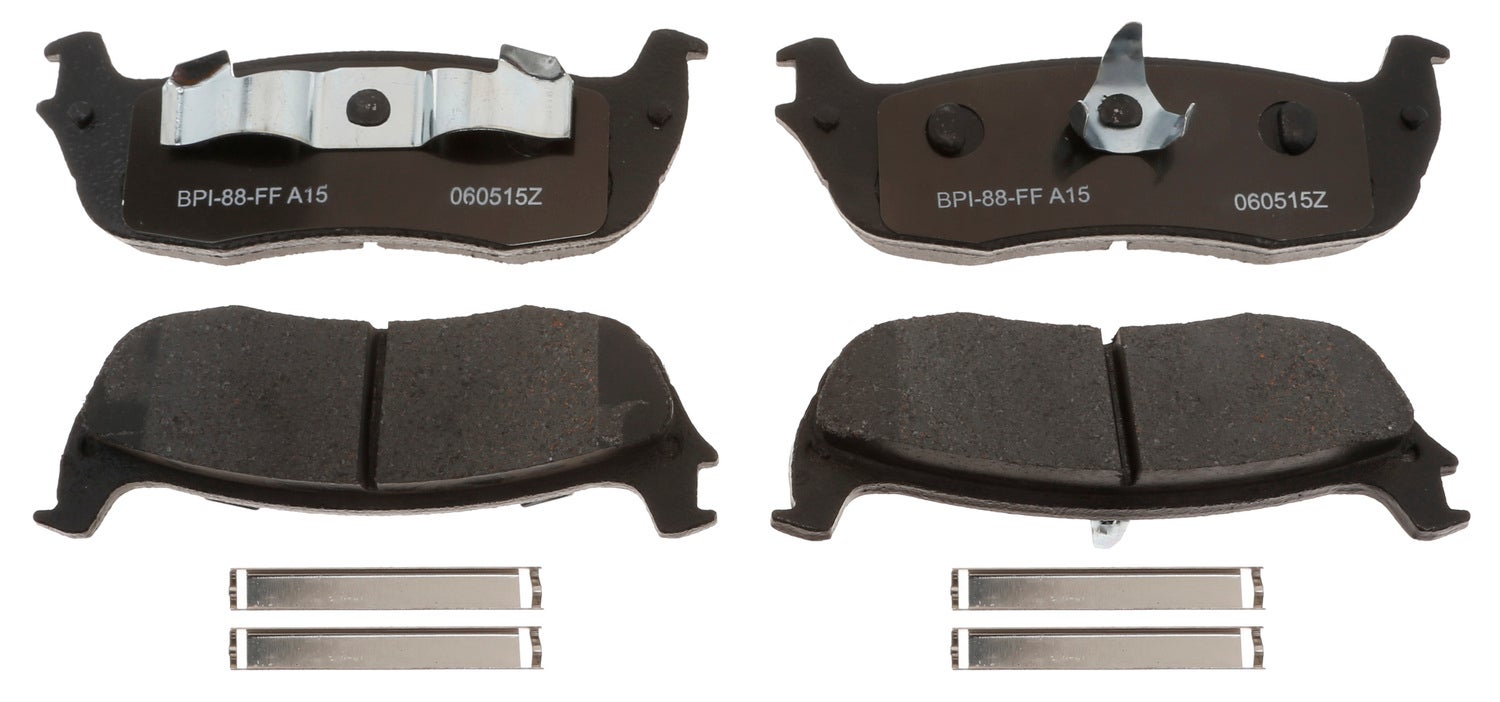 Raybestos Brakes Disc Brake Pad Set P/N:Mgd711ch  Mgd702mh Brake Pad;