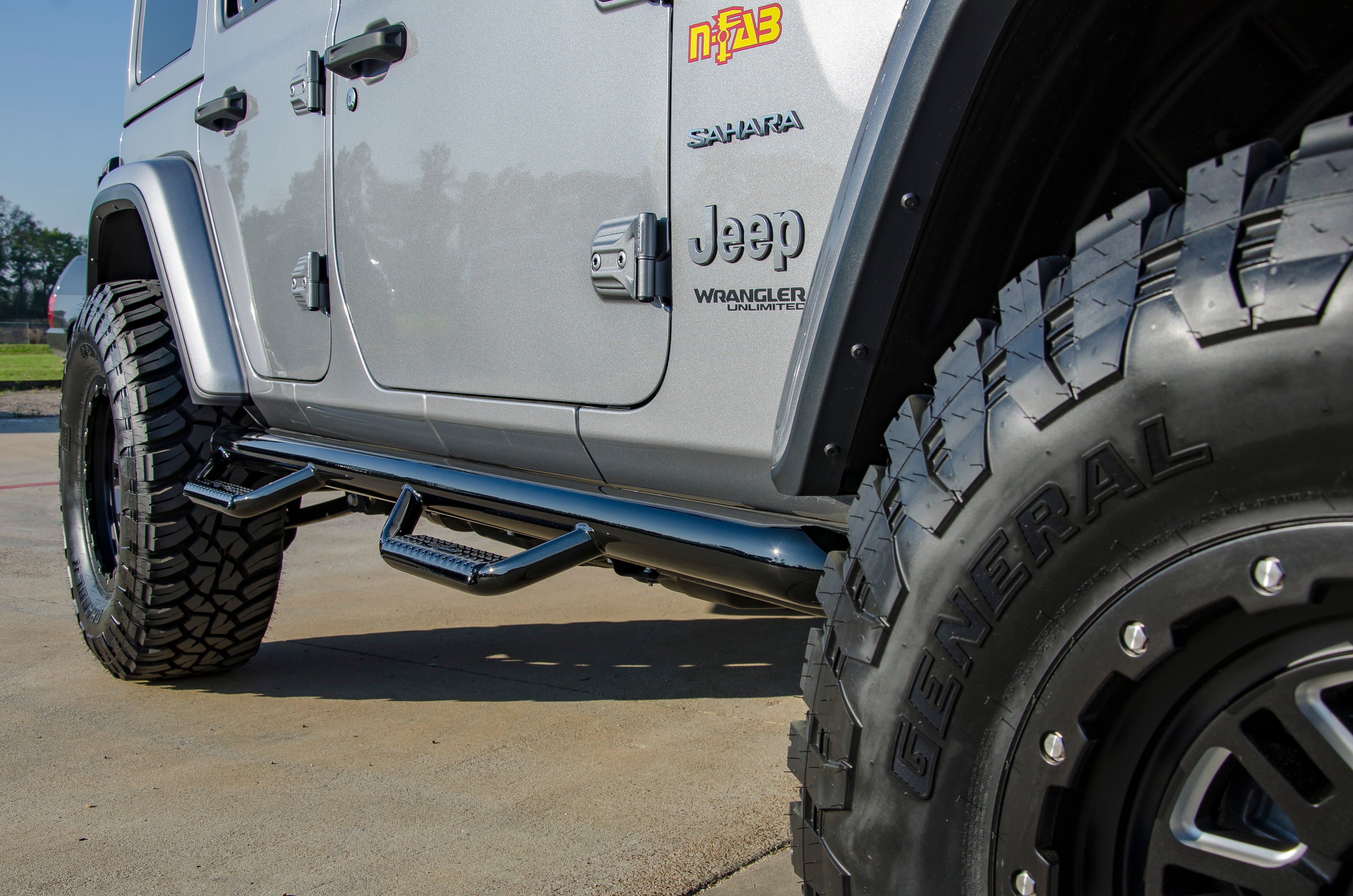 N-Fab J1866-Gb Wheel To Wheel Nerf Step Bar Fits 18-24 Wrangler (Jl)   Wheel To