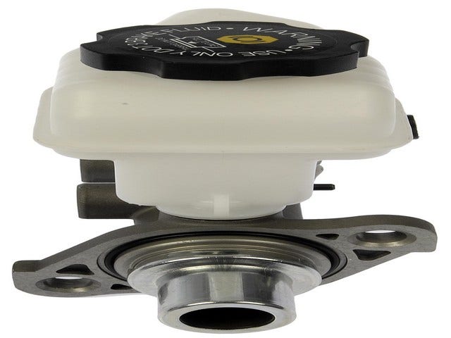 Brake Master Cylinder P/N:M630650 Brake Master Cylinder P/N: