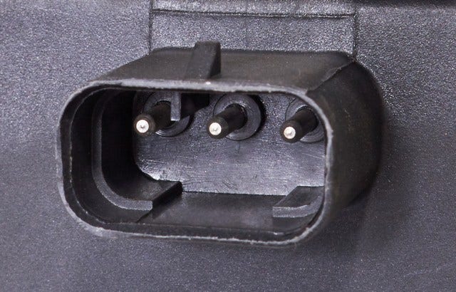 Spectra Premium Ignition Coil P/N:C-570  Ignition Coil P/N: