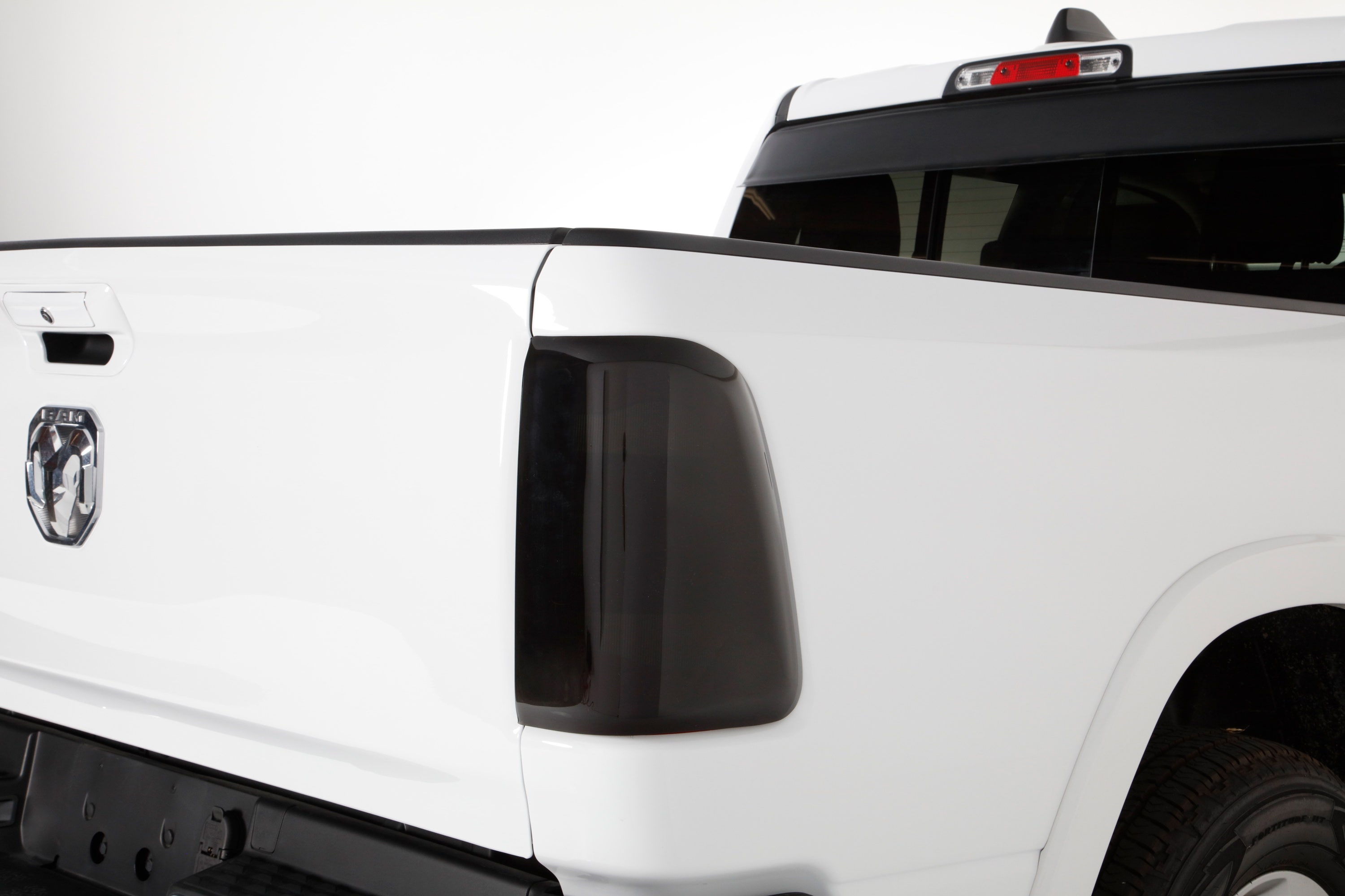 Gt Styling Gt4275s Smoke Taillight Cover 2 Pc Fits 2019-2021 Ram 1500   Smoke