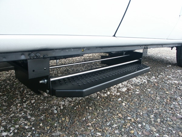 1994-2014 Ford E-Series Van Side St 1994-2014 Ford E-Series Van Side St