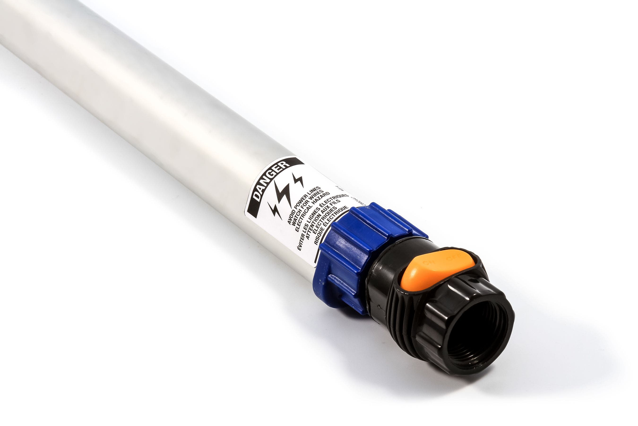 Camco Flow-Through Wash Brush With Push Button Telescoping Handle - Connect To
