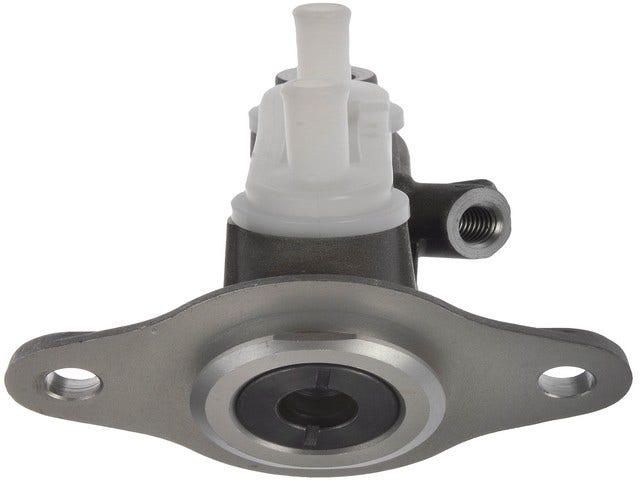 Brake Master Cylinder P/N:M630138 Brake Master Cylinder P/N: