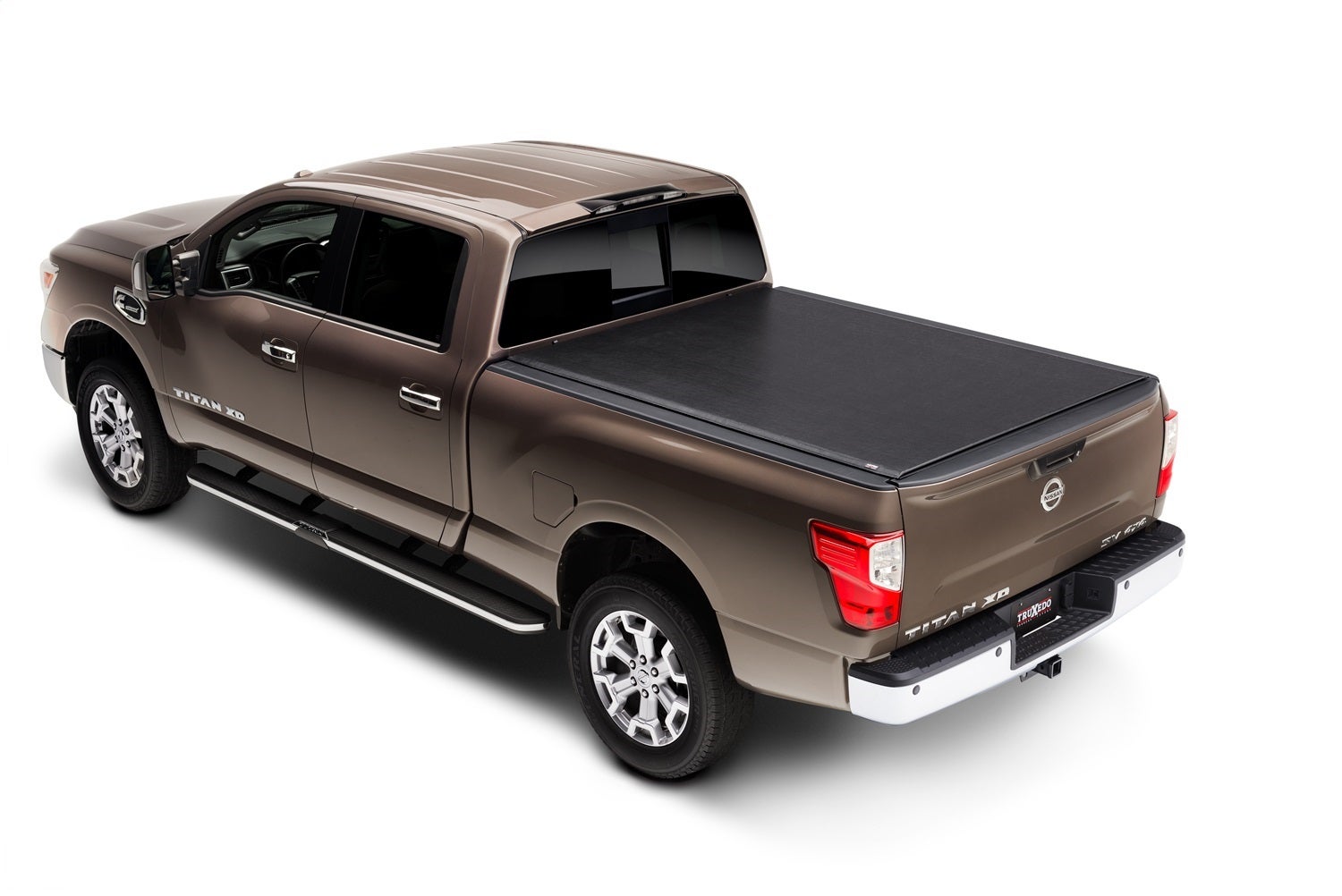 Truxedo 509001    Lo Pro Qt Tonneau Cover Fits 17-19 Titan Titan Xd