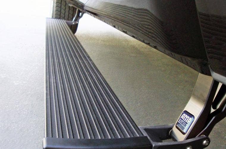 Amp Research 76138-01A Powerstep Plug-N-Play System Fits 13-15 1500 2500 3500