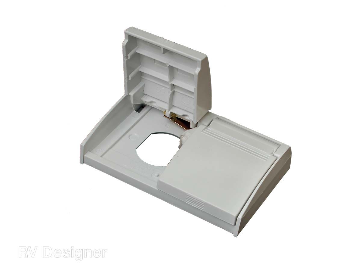Rv Designer E365 Snap Cover Oulet Plate, Weatherproof, White, Ac Electrical