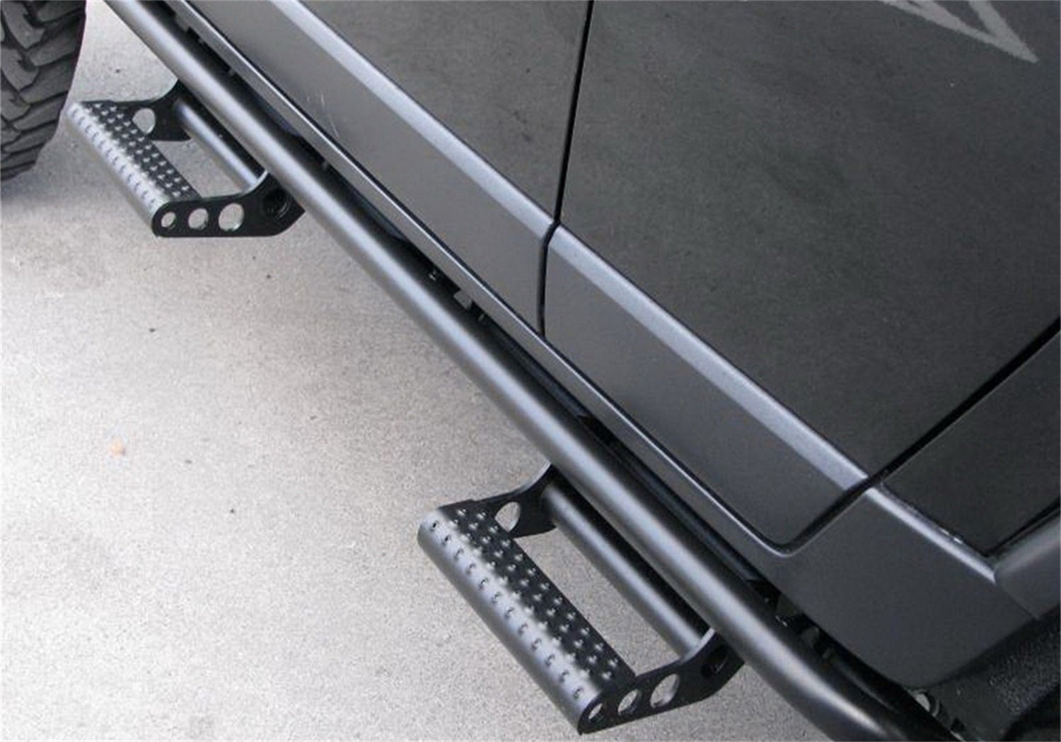 N-Fab N164rkrccs4 Rkr Cab Length Step System Fits 16-23 Titan Titan Xd   Rkr Cab