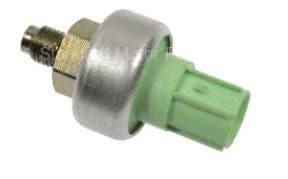 Standard Motor Products Pss30 P/S Pressure Switch Power Steering Pressure Switch
