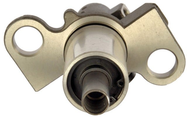 Brake Master Cylinder P/N:M630204 Brake Master Cylinder P/N: