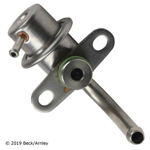 Beck/Arnley Fuel Injection Pressure Regulator P/N:158-0719  Fuel Injection