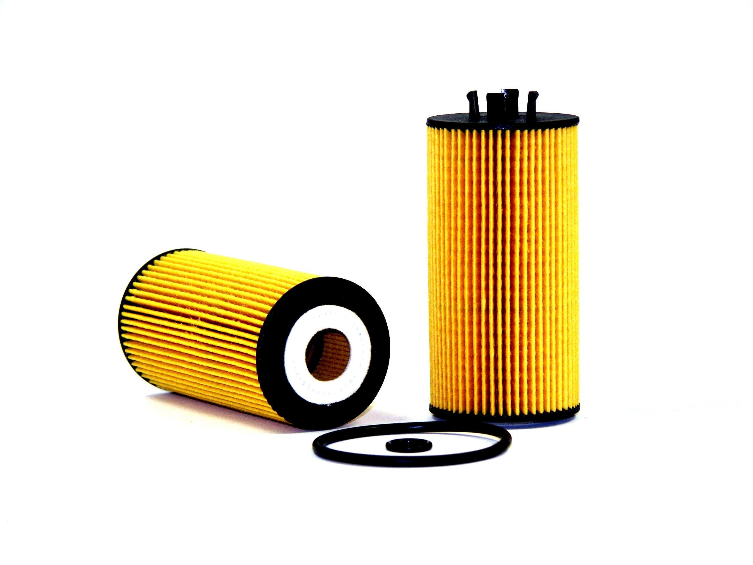 Wix Engine Oil Filter P/N:57079  Engine Oil Filter P/N: