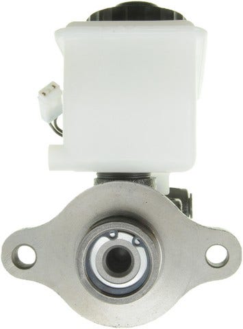 Brake Master Cylinder P/N:M630008 Brake Master Cylinder P/N: