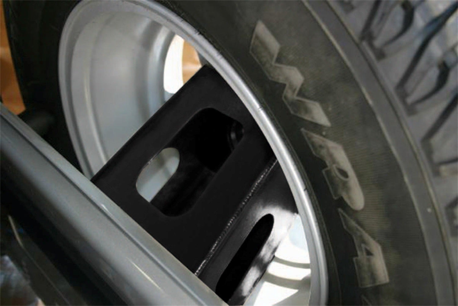 Rampage 86616 Tailgate Tire Extender Fits 87-06 Wrangler (Tj) Wrangler (Yj)