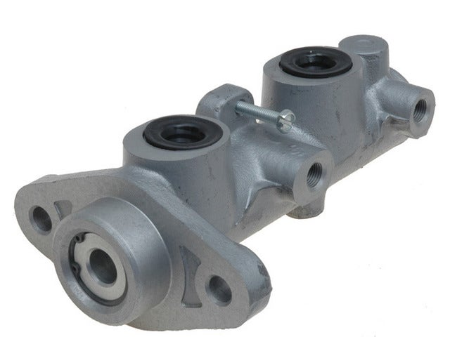 Raybestos Brakes Brake Master Cylinder P/N:Mc390418  Brake Master Cylinder P/N:
