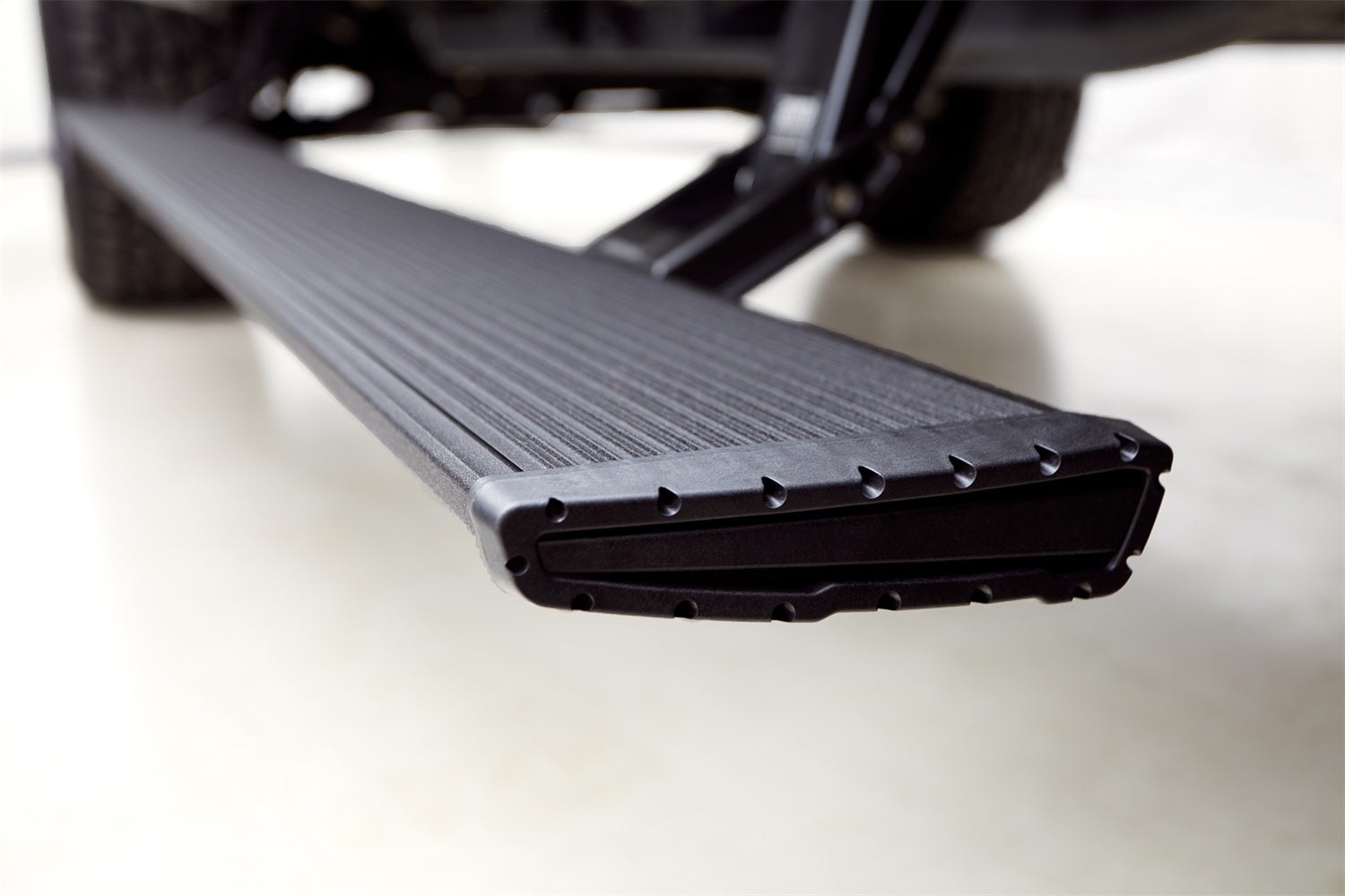Amp Research 78236-01A Powerstep Xtreme   Powerstep Xtreme