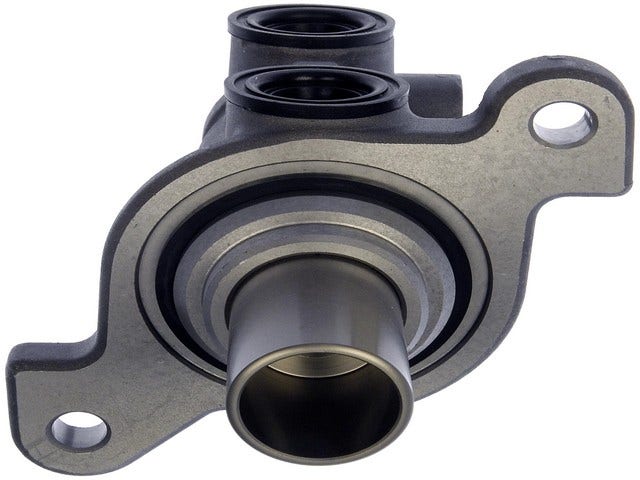 Brake Master Cylinder P/N:M630658 Brake Master Cylinder P/N: