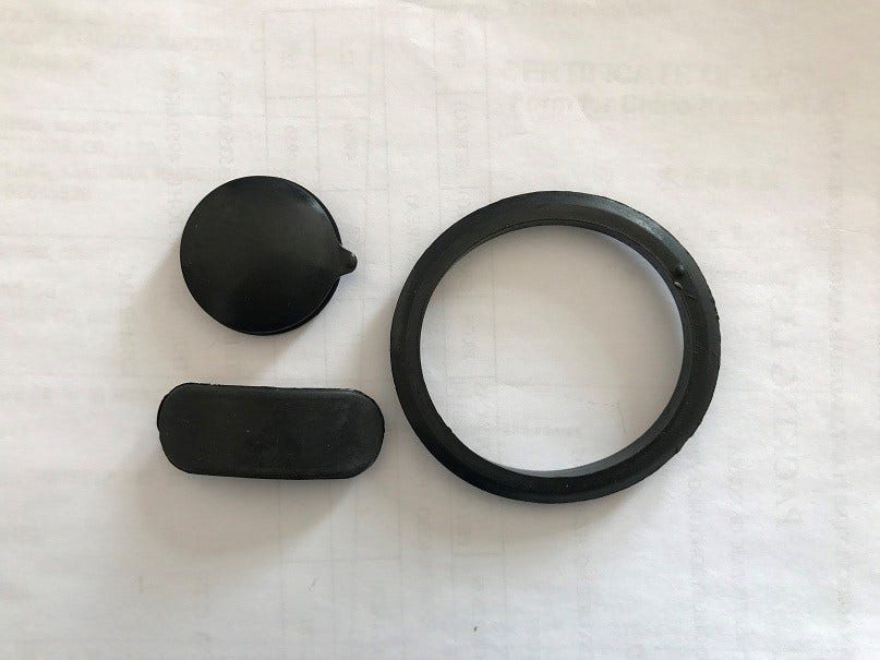 Husky Towing 87456 Brake/Crank Covers W/Rub Seals  Towing  Brake/Crank Covers