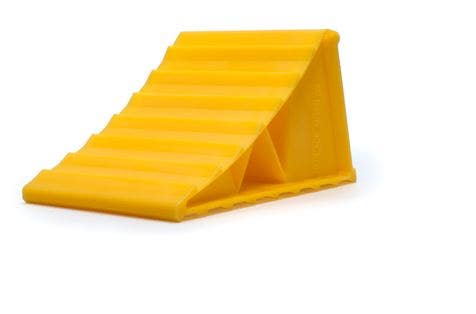 Camco 44412 Rv Wheel Chocks   Rv Wheel Chocks
