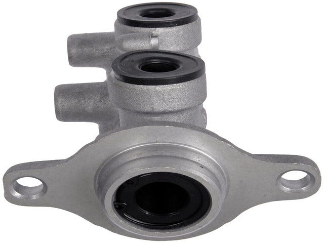 Brake Master Cylinder P/N:M39550 Brake Master Cylinder P/N: