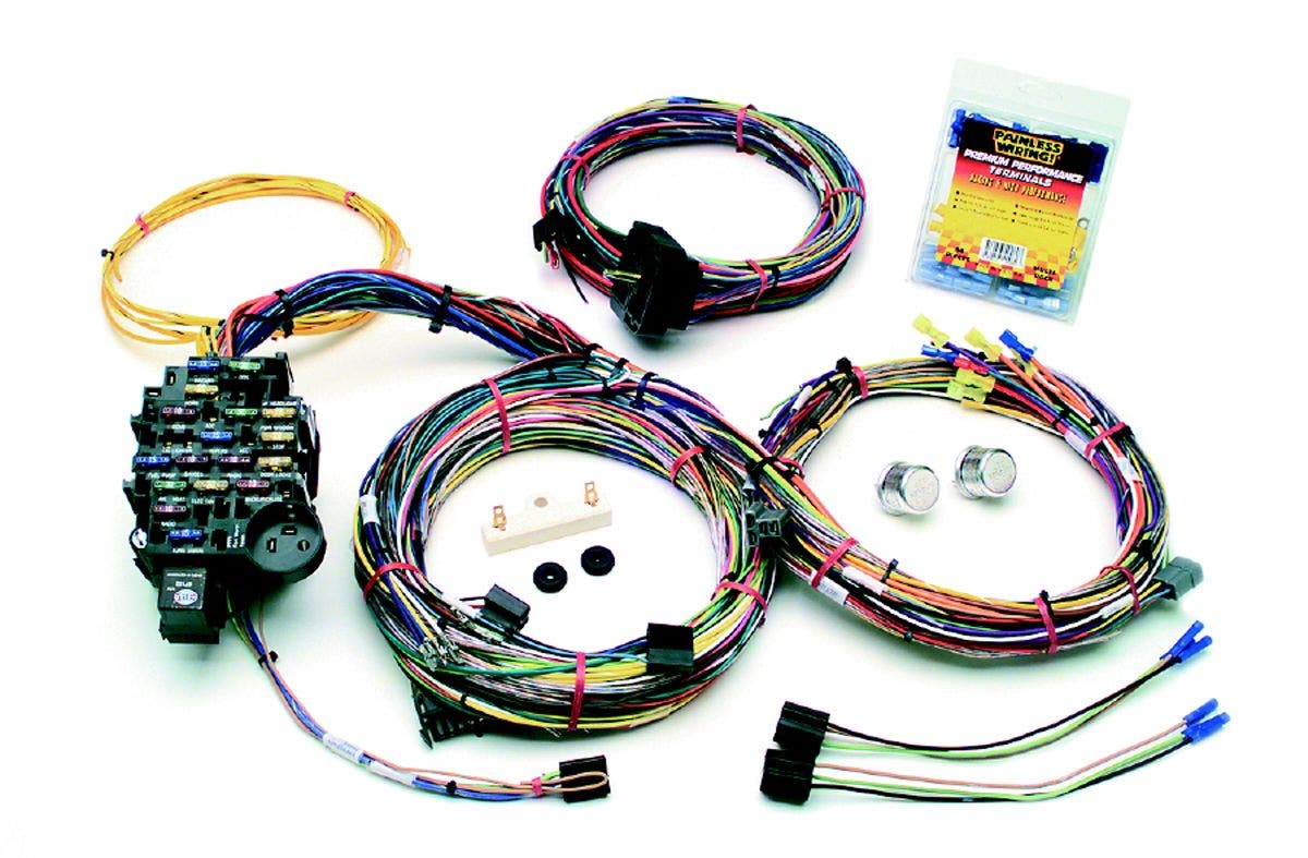 Painless Wiring 20101 24 Circuit Classic-Plus Customizable Chassis Harness