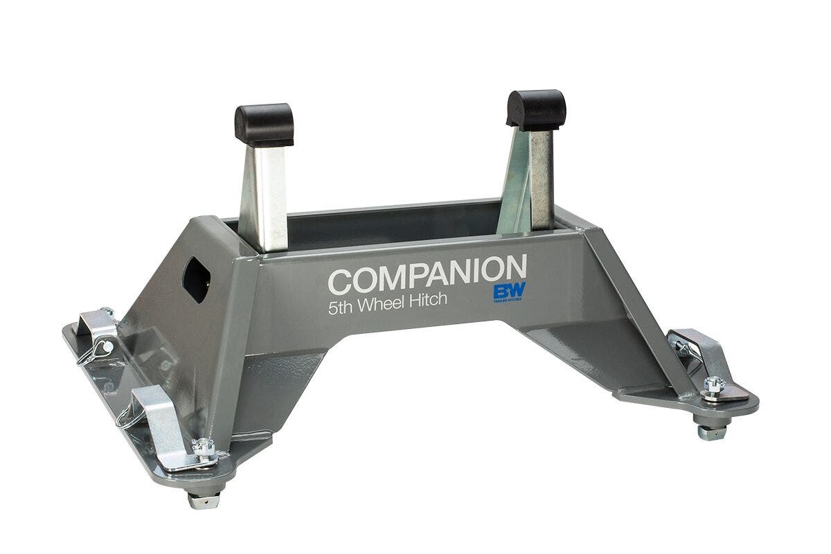 B&W Hitches Rvk3700 Companion Gm Puck System Fifth Wheel Hitch B&W Hitches