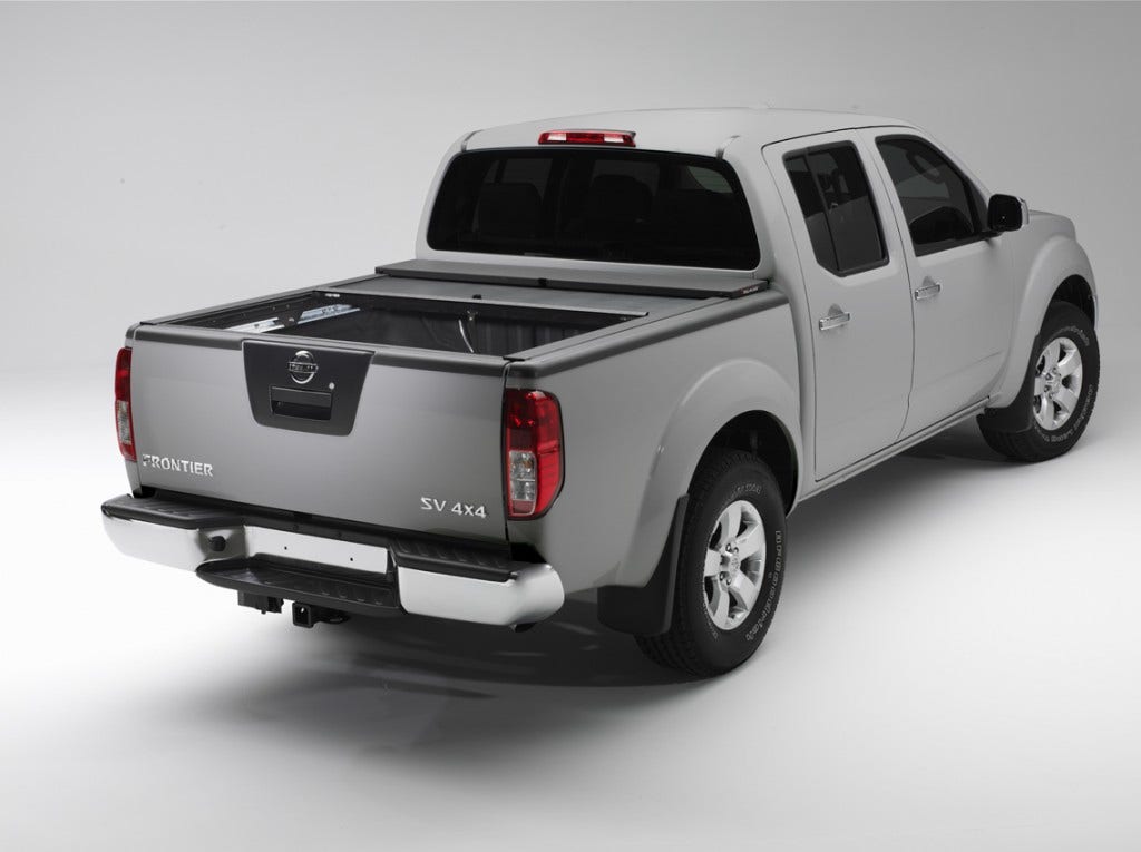 Roll-N-Lock Lg881m Roll-N-Lock M-Series Truck Bed Cover Fits 16-24 Titan Xd