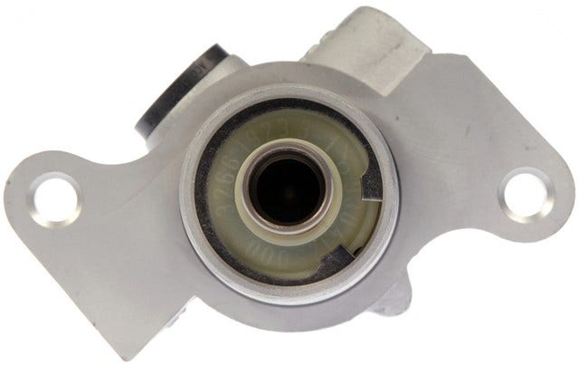 Brake Master Cylinder P/N:M630069 Brake Master Cylinder P/N: