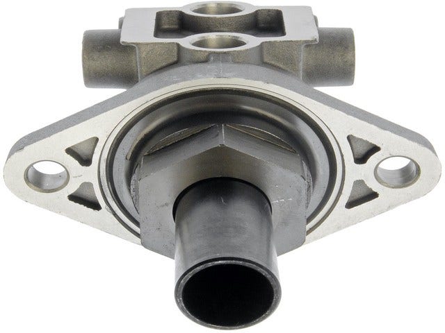 Brake Master Cylinder P/N:M630144 Brake Master Cylinder P/N: