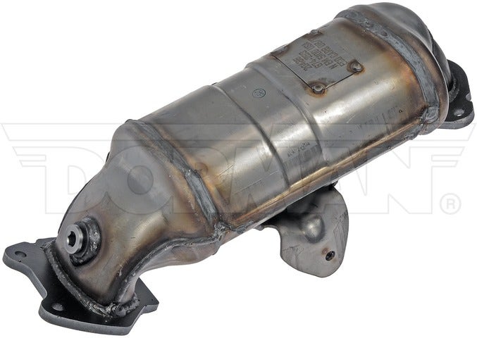 Dorman - Oe Solutions Exhaust Manifold With Integrated Catalytic Converter