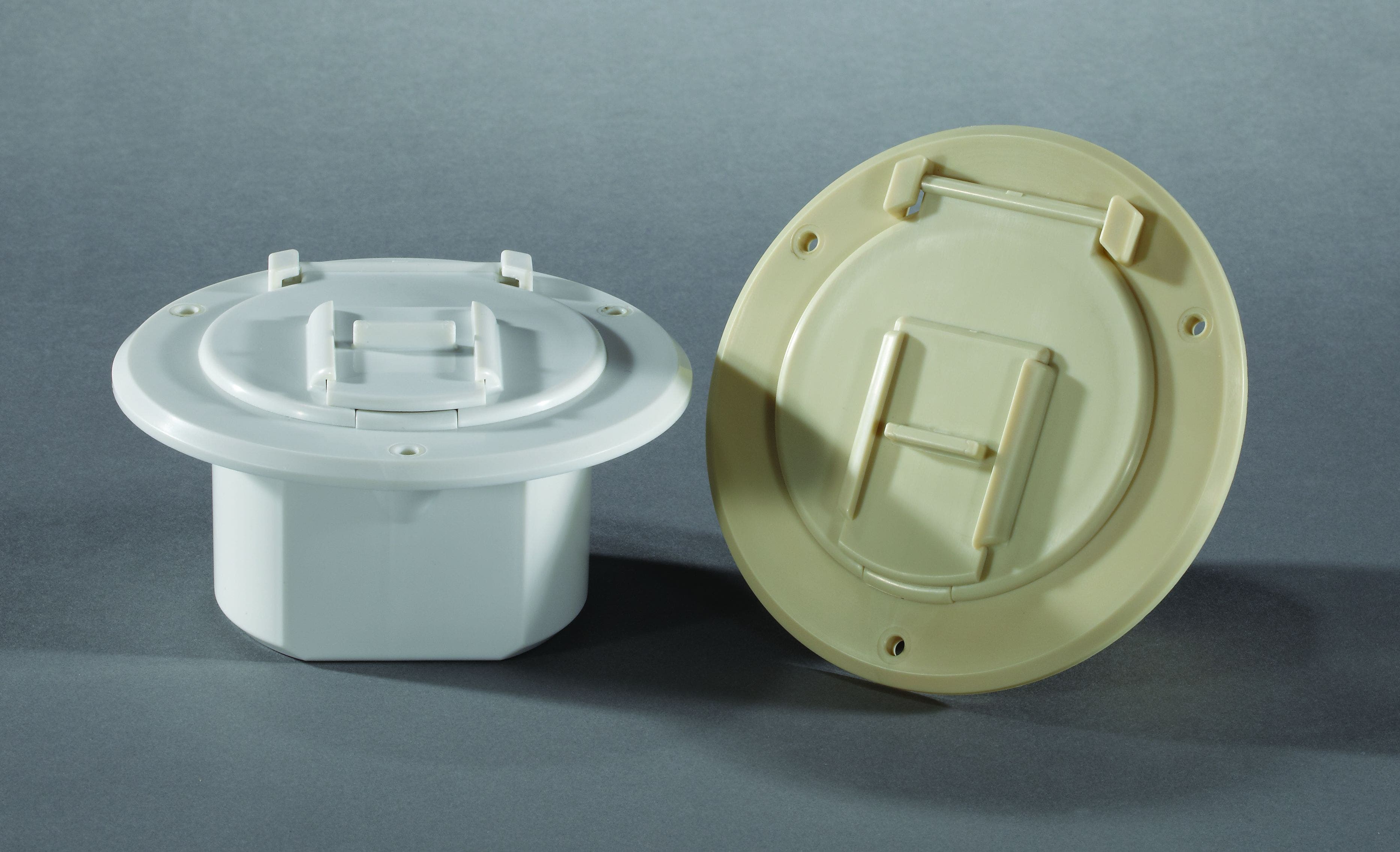 Rv Designer B122, Round Electrical Cable Hatch, Basic, Replaceable Lid, 4.3 Inch