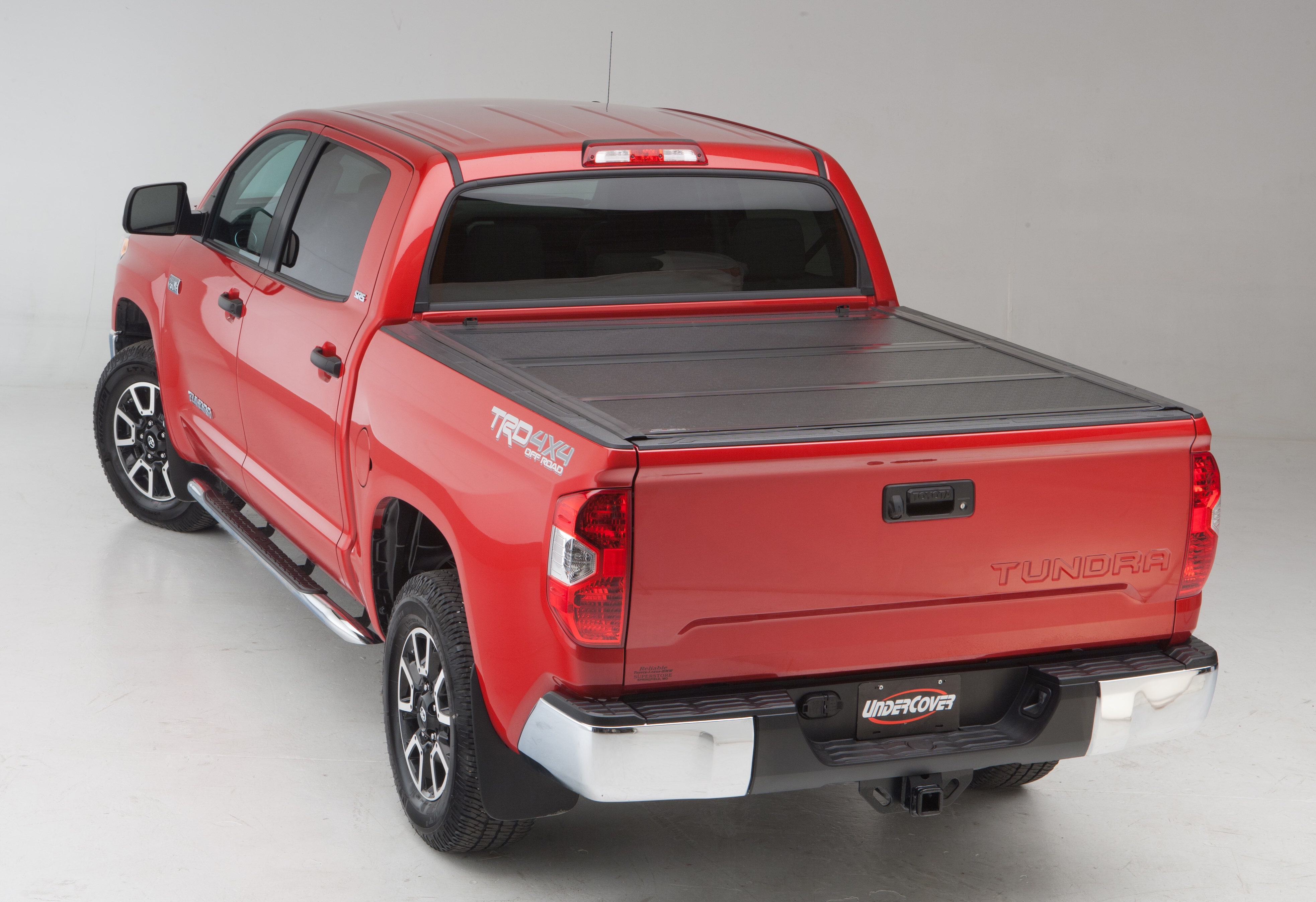 Undercover Fx11006 Flex Tonneau Cover Fits 07-13 Sierra 1500 Silverado 1500